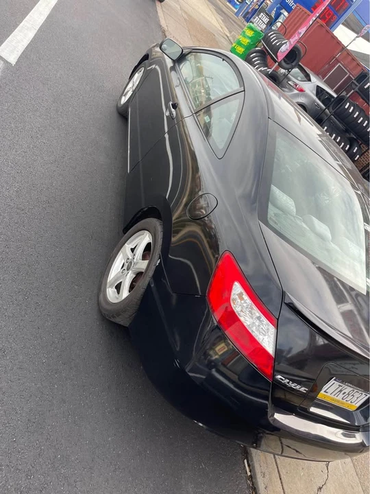 2007 Honda Civic 8th Gen - Image 5 of 8