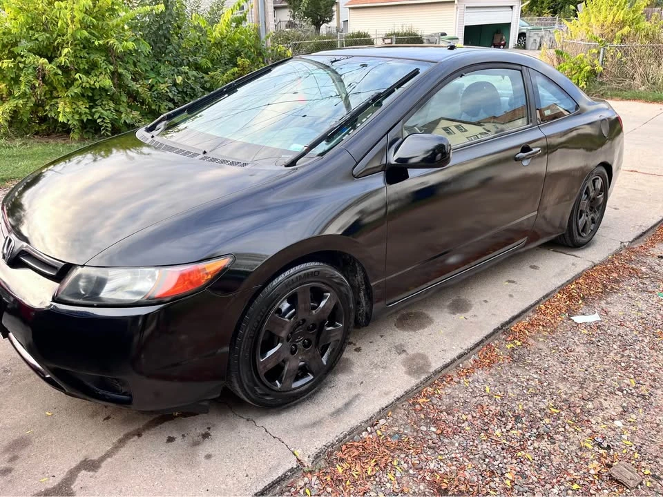 2007 Honda Civic 8th Gen - Image 3 of 10