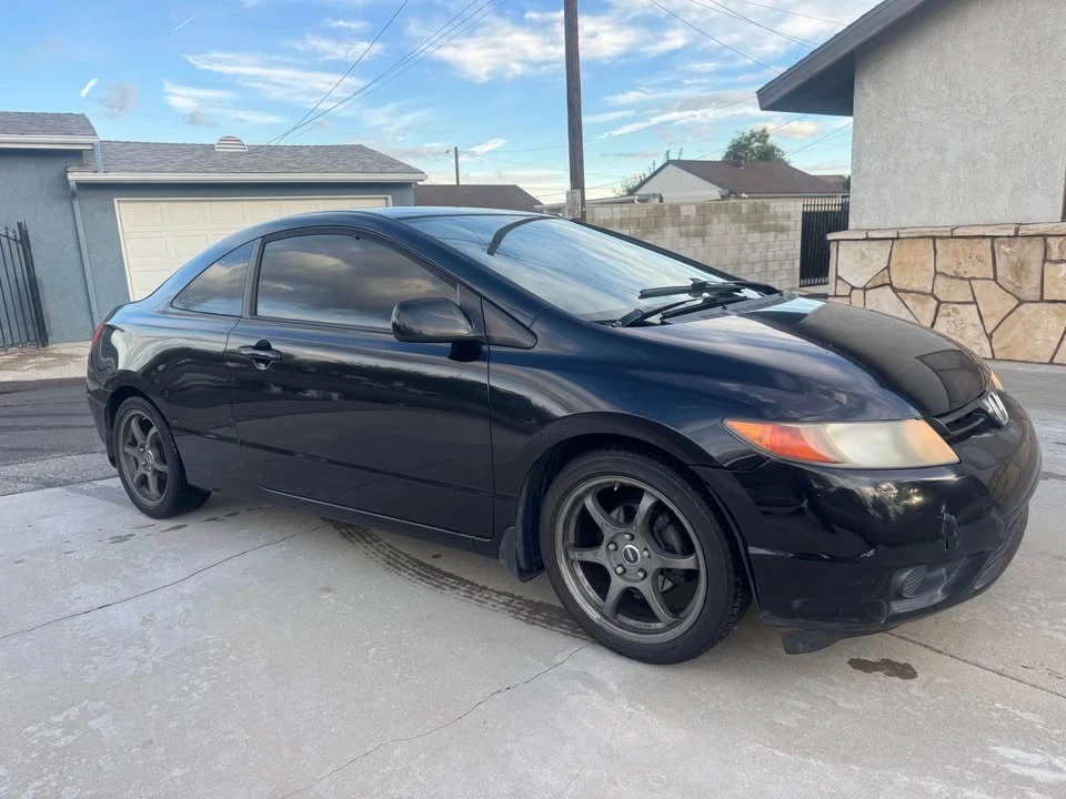 2007 Honda Civic 8th Gen - Image 2 of 5