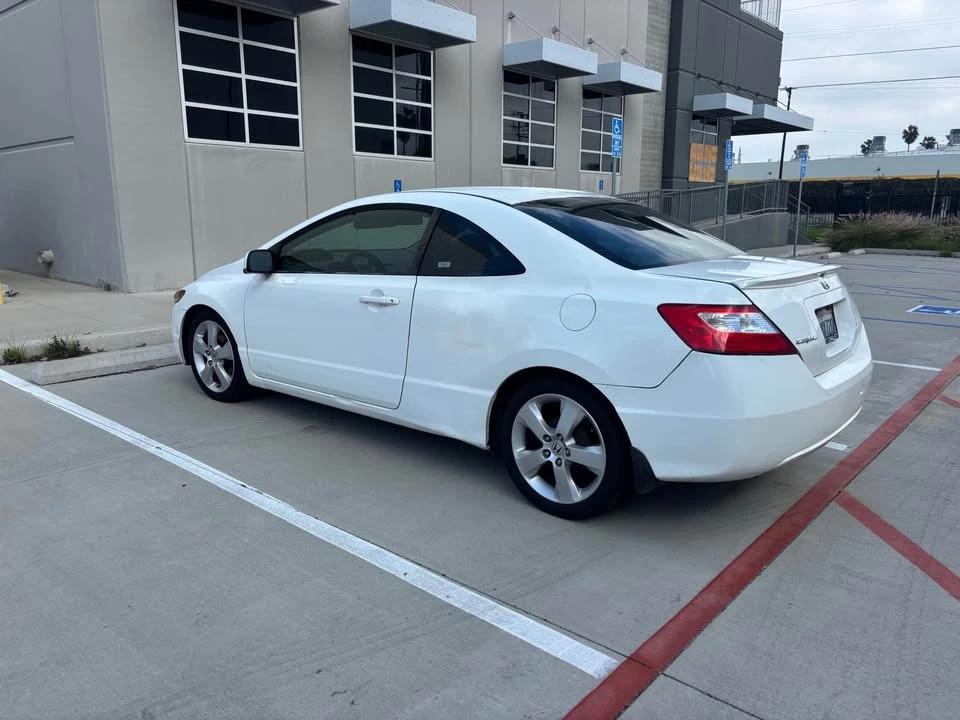 2007 Honda Civic 8th Gen - Image 6 of 9
