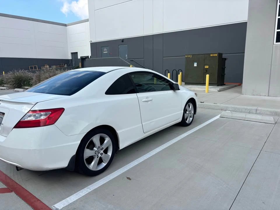 2007 Honda Civic 8th Gen - Image 3 of 9