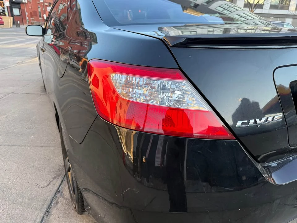 2007 Honda Civic 8th Gen - Image 11 of 15