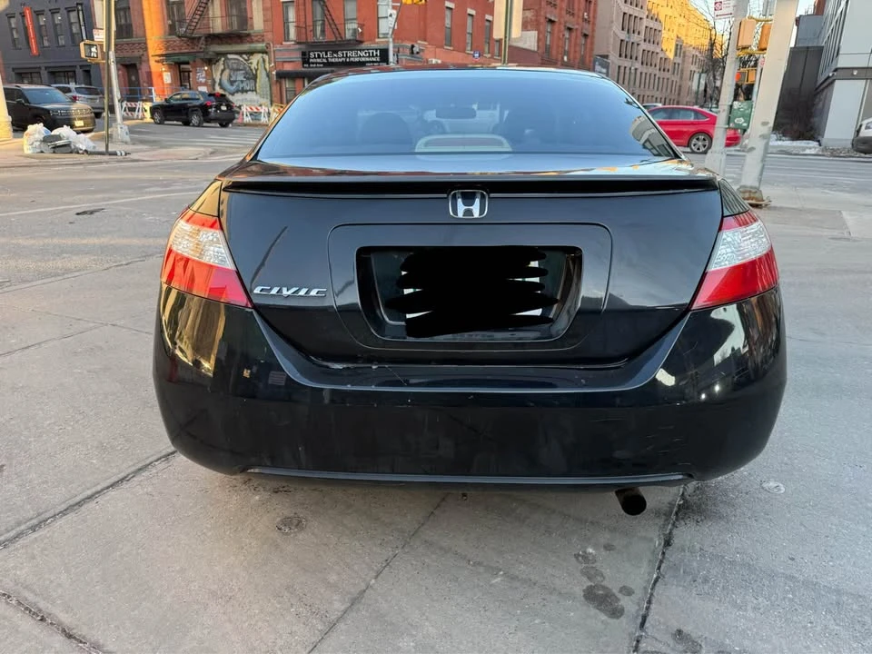 2007 Honda Civic 8th Gen - Image 9 of 15