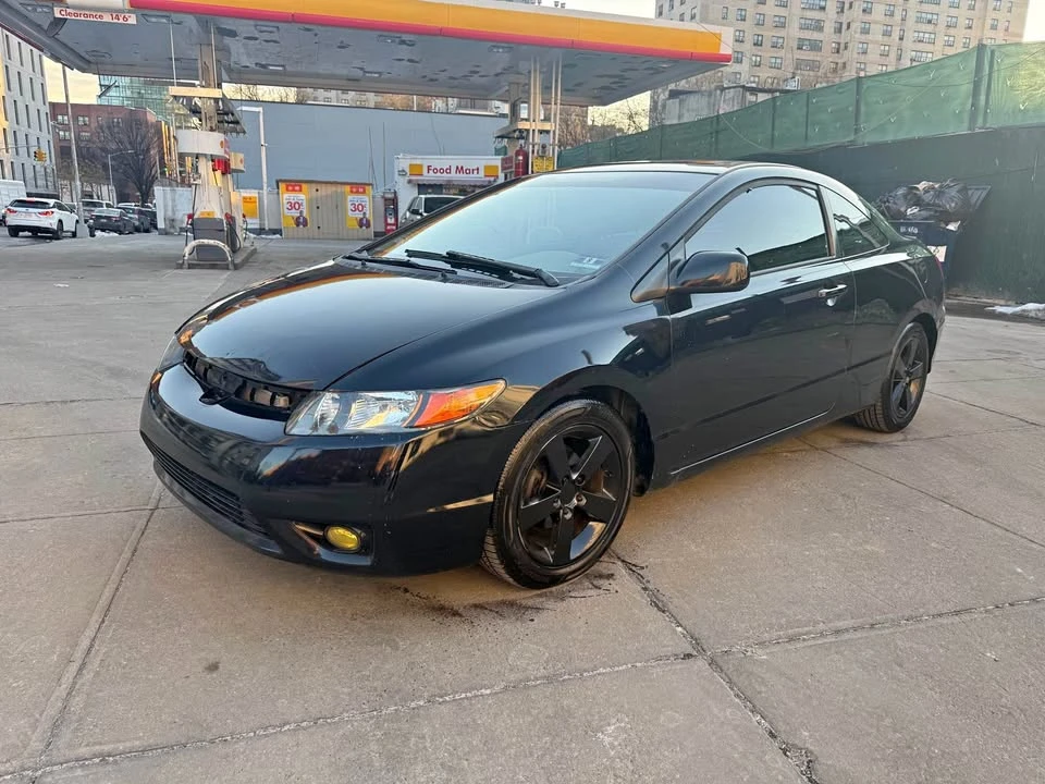 2007 Honda Civic 8th Gen - Image 2 of 15