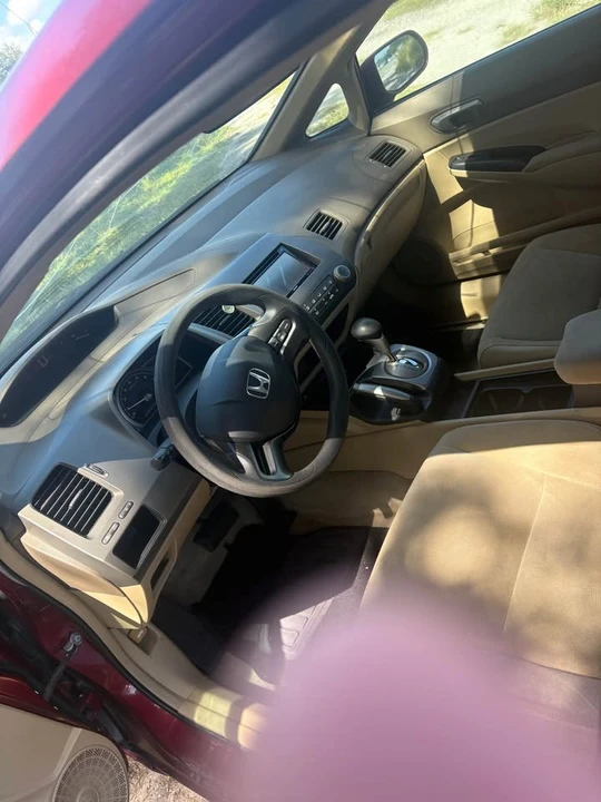 2007 Honda Civic 8th Gen - Image 12 of 16