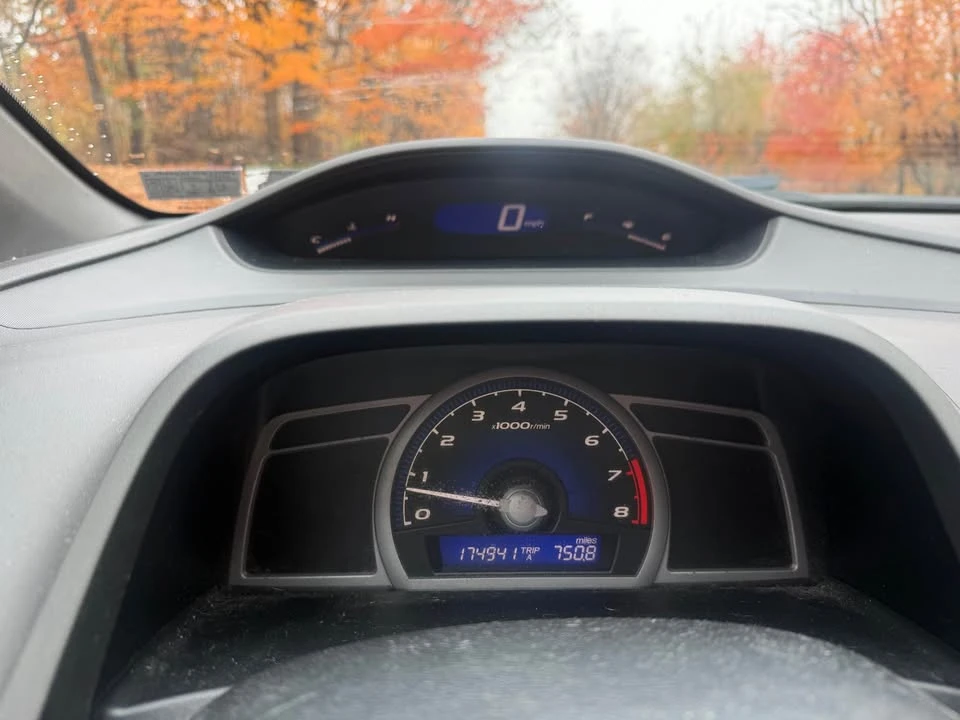2007 Honda Civic 8th Gen - Image 11 of 12