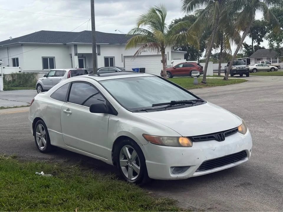 2007 Honda Civic 8th Gen - Image 3 of 15