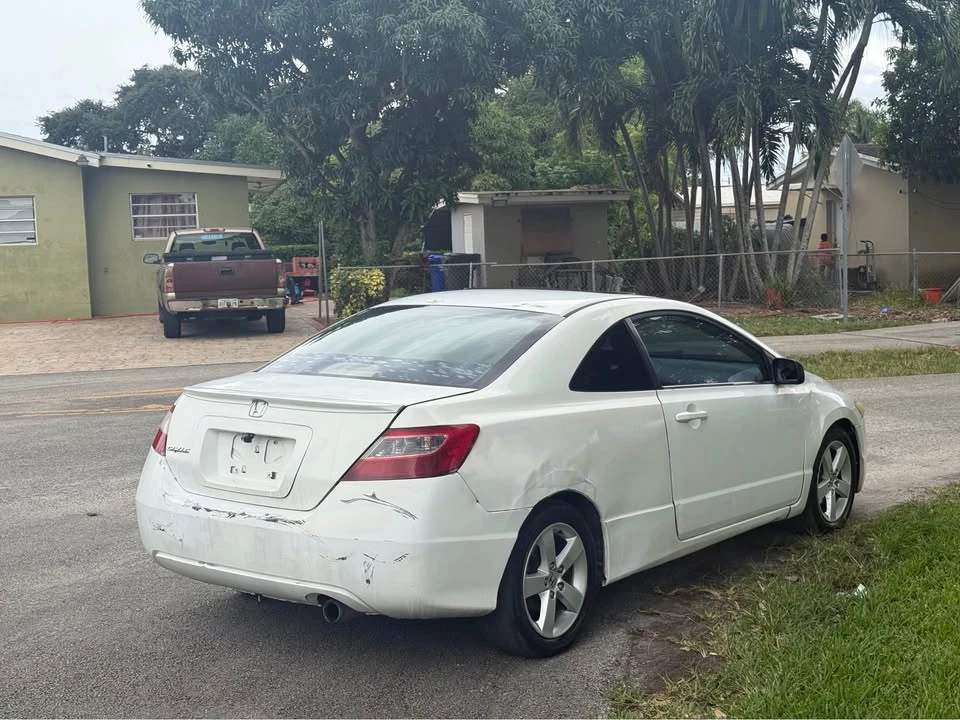 2007 Honda Civic 8th Gen - Image 5 of 15