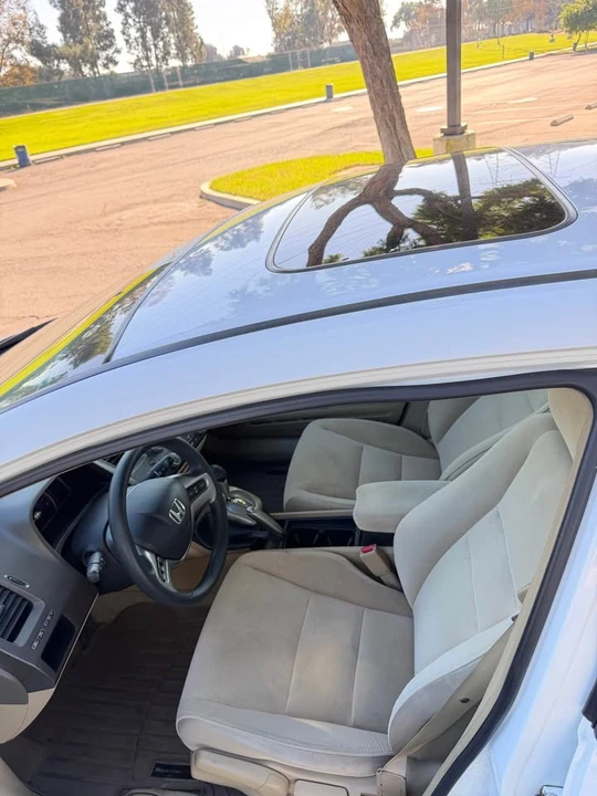 2007 Honda Civic 8th Gen - Image 12 of 13