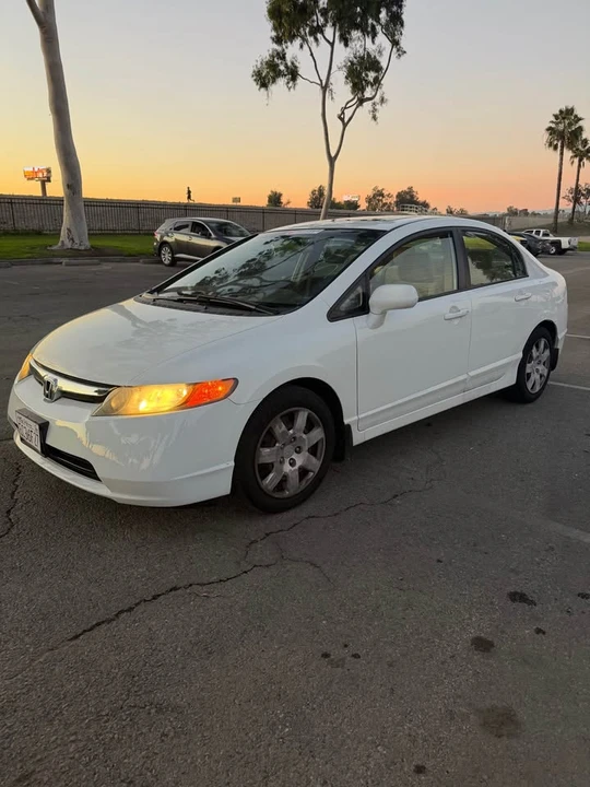 2007 Honda Civic 8th Gen - Image 3 of 13