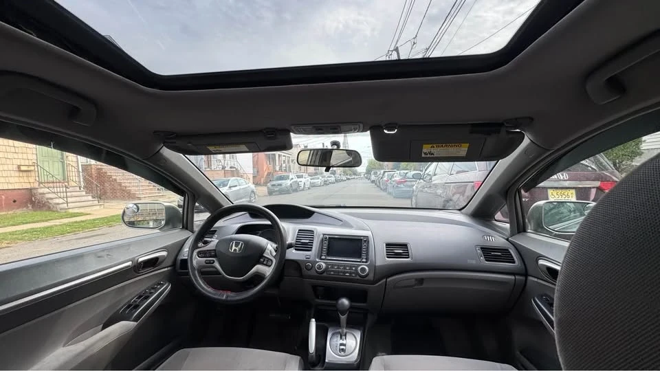 2007 Honda Civic 8th Gen - Image 8 of 10