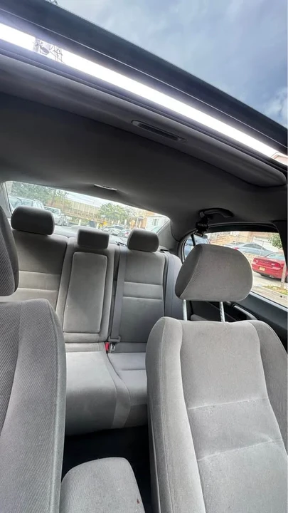 2007 Honda Civic 8th Gen - Image 9 of 10