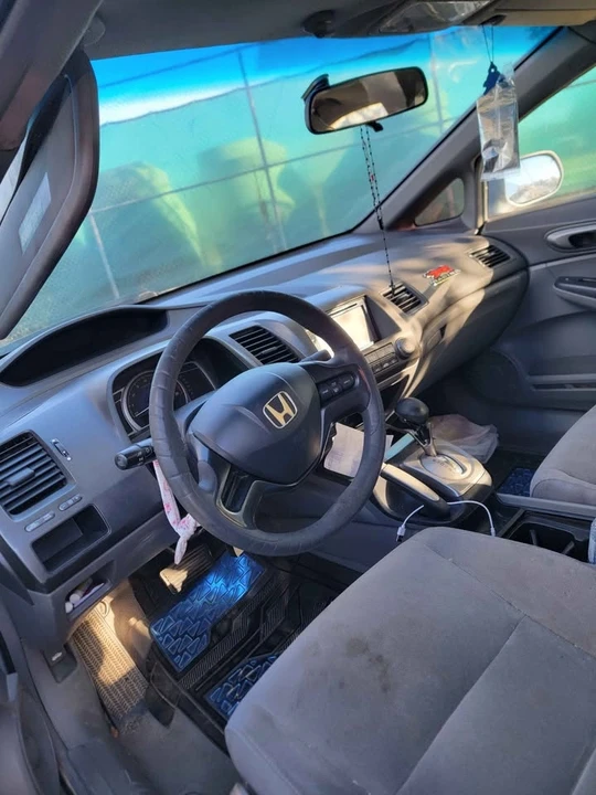 2007 Honda Civic 8th Gen - Image 2 of 5