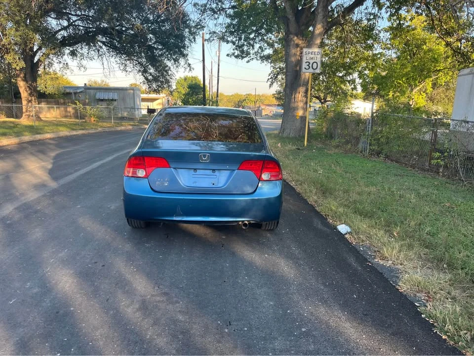 2007 Honda Civic 8th Gen - Image 4 of 6