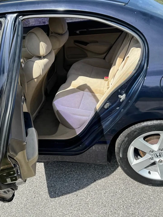 2007 Honda Civic 8th Gen - Image 9 of 14