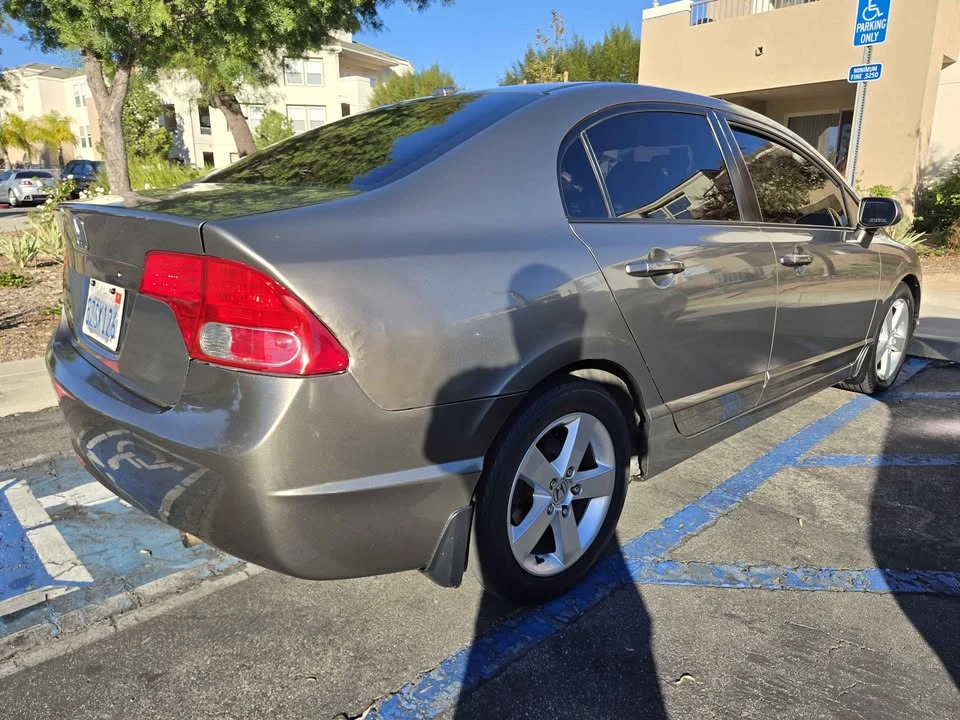 2007 Honda Civic 8th Gen - Image 4 of 12