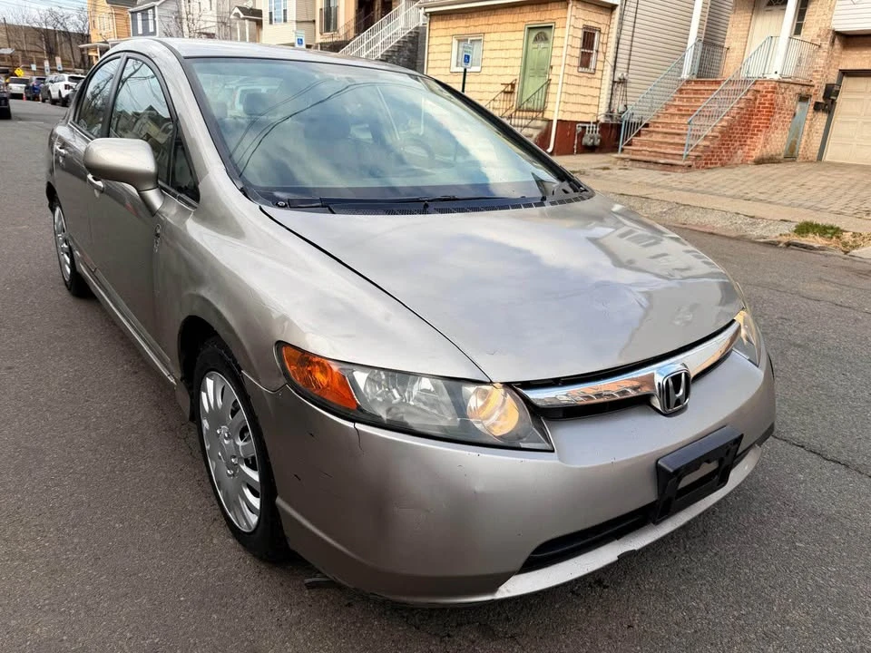 2007 Honda Civic 8th Gen - Image 2 of 8