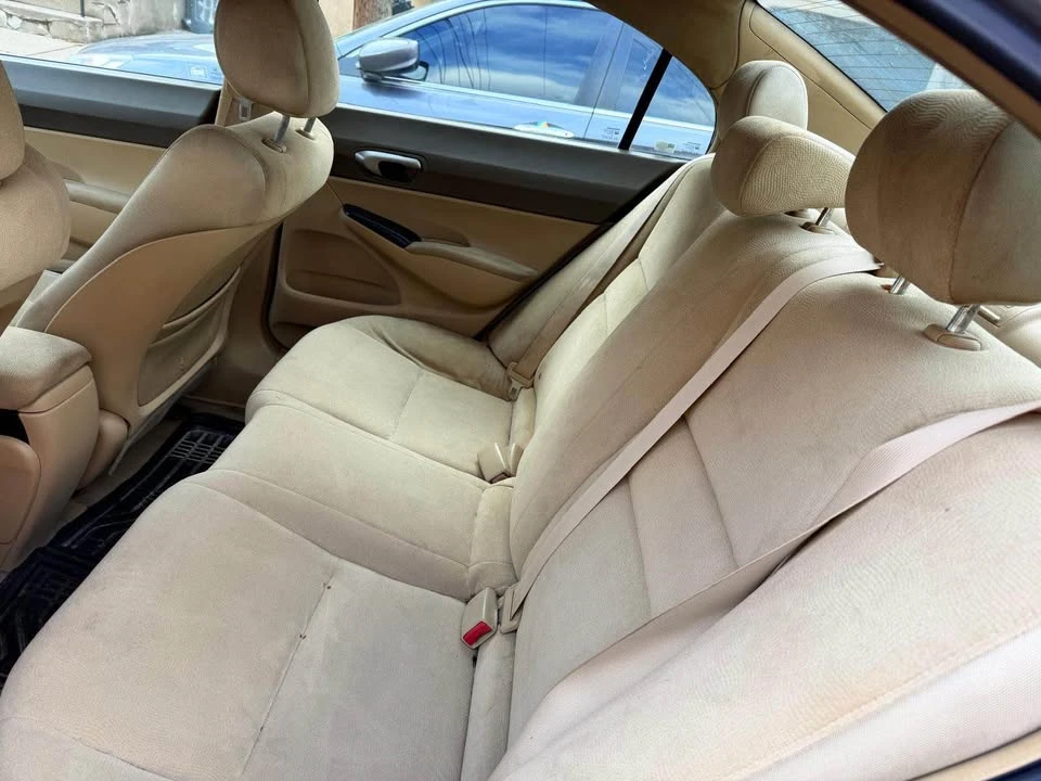 2007 Honda Civic 8th Gen - Image 4 of 8