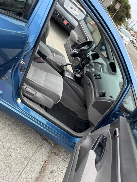2007 Honda Civic 8th Gen - Image 4 of 13