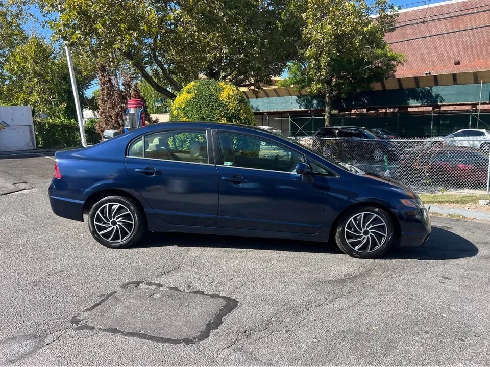 2007 Honda Civic 8th Gen - Image 5 of 14
