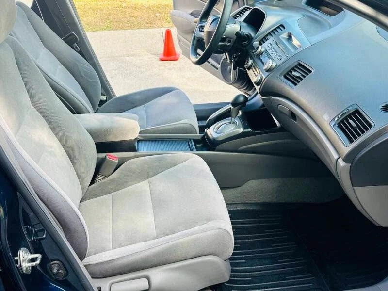 2007 Honda Civic 8th Gen - Image 13 of 18