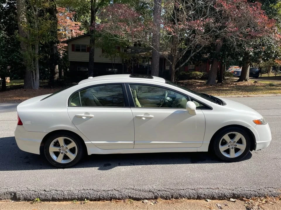 2007 Honda Civic 8th Gen - Image 4 of 6