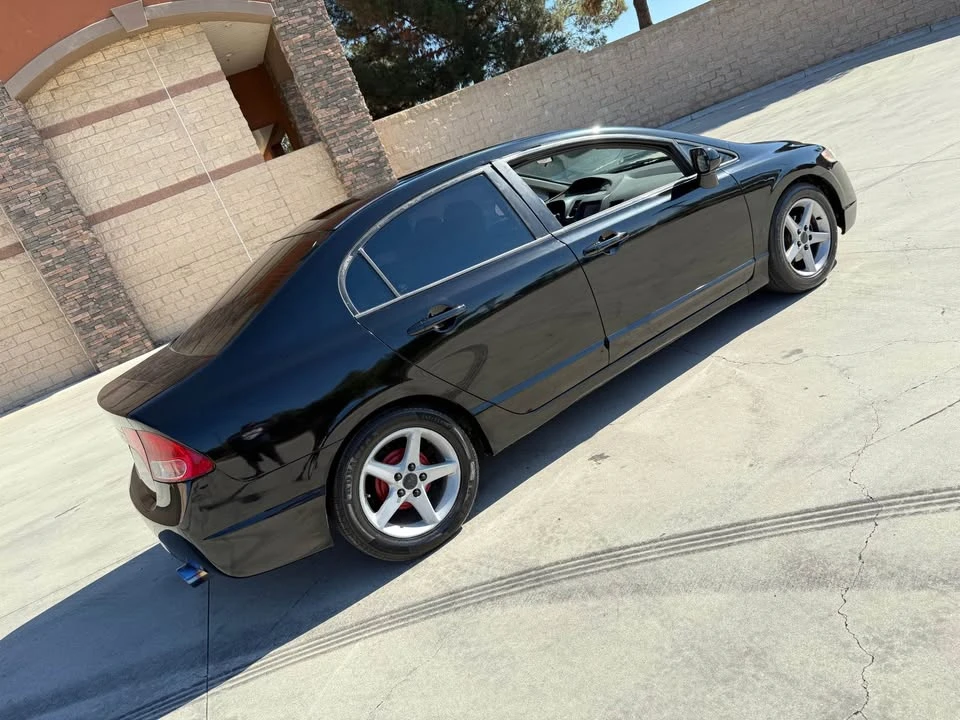2007 Honda Civic 8th Gen - Image 7 of 11