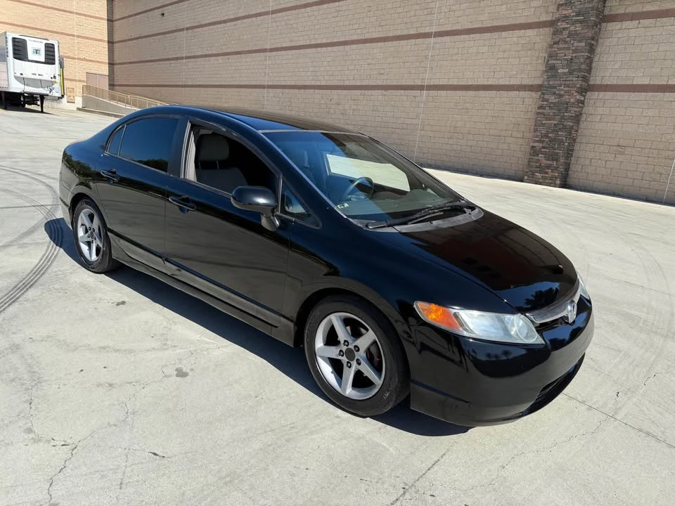 2007 Honda Civic 8th Gen - Image 4 of 11