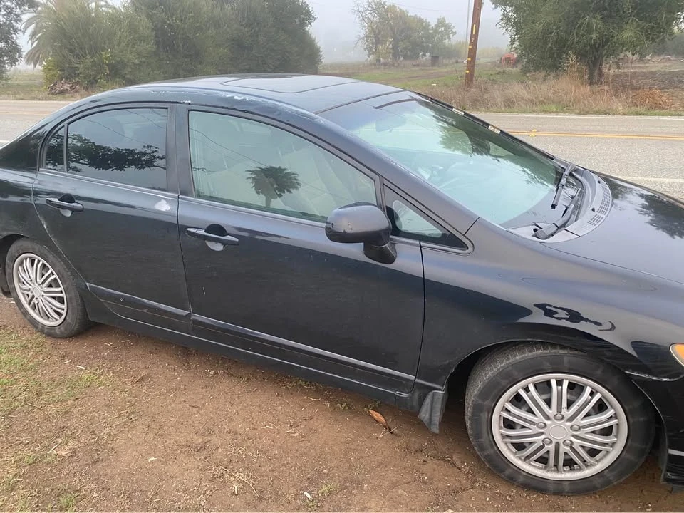 2007 Honda Civic 8th Gen - Image 2 of 7