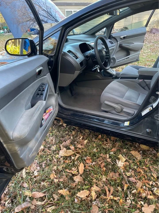 2007 Honda Civic 8th Gen - Image 3 of 13