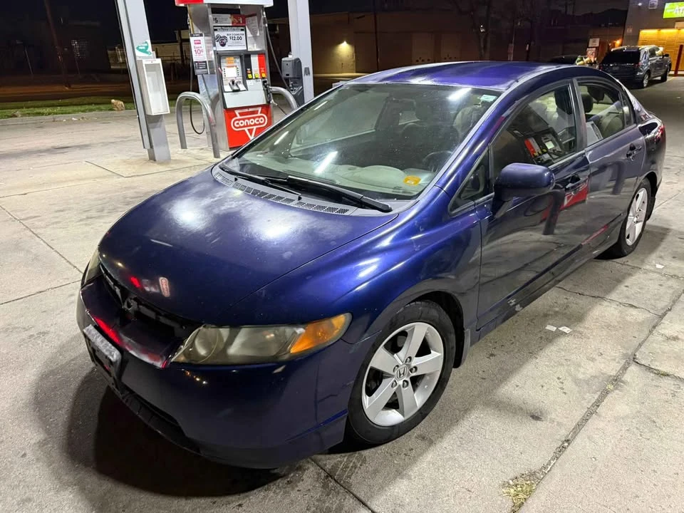 2007 Honda Civic 8th Gen - Image 3 of 9