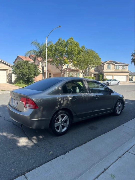 2007 Honda Civic 8th Gen - Image 4 of 11