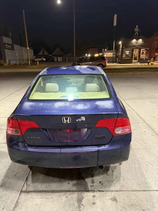 2007 Honda Civic 8th Gen - Image 6 of 9