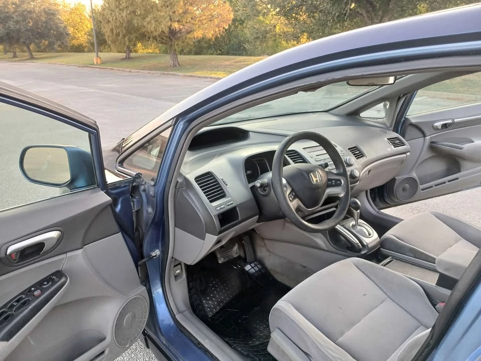 2007 Honda Civic 8th Gen - Image 4 of 8