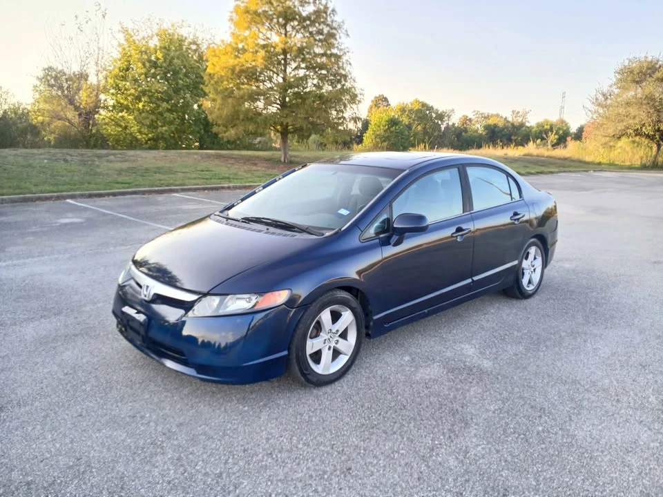 2007 Honda Civic 8th Gen - Image 6 of 8