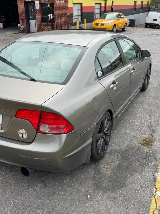2007 Honda Civic 8th Gen - Image 4 of 8