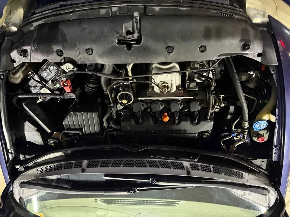 2007 Honda Civic 8th Gen - Image 8 of 9