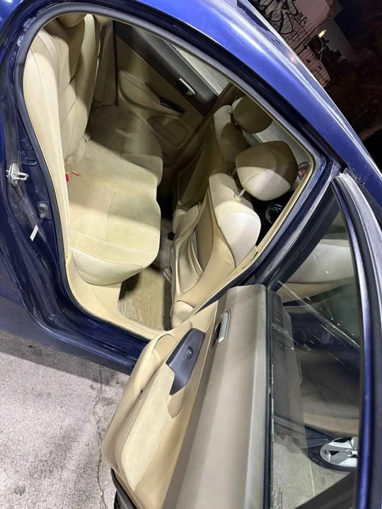 2007 Honda Civic 8th Gen - Image 9 of 9