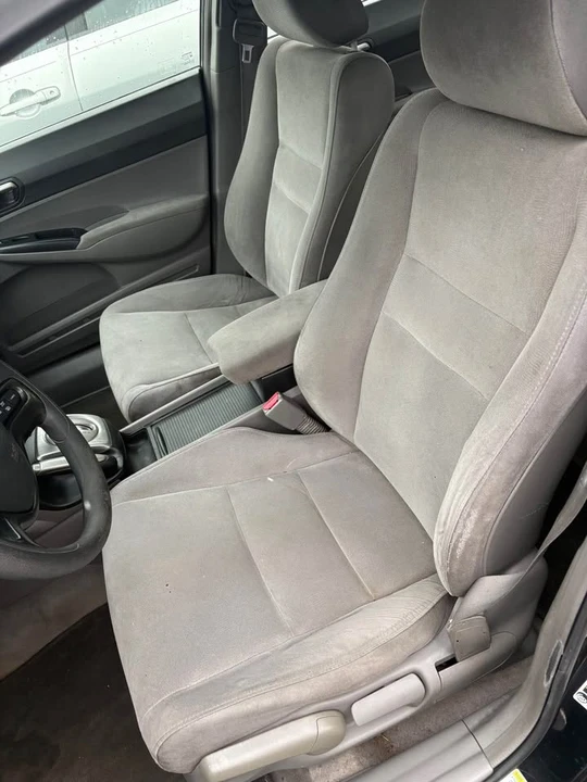 2007 Honda Civic 8th Gen - Image 9 of 12