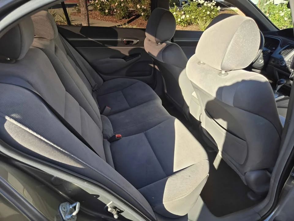 2007 Honda Civic 8th Gen - Image 8 of 12