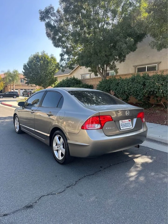 2007 Honda Civic 8th Gen - Image 3 of 11