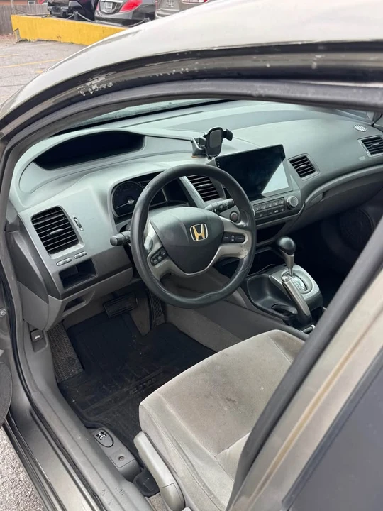 2007 Honda Civic 8th Gen - Image 6 of 8