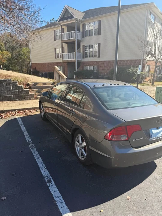 2007 Honda Civic 8th Gen - Image 8 of 8