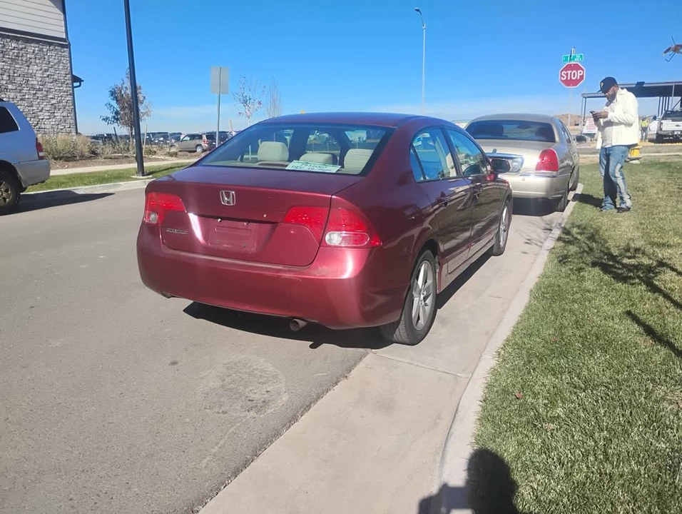 2007 Honda Civic 8th Gen - Image 5 of 11