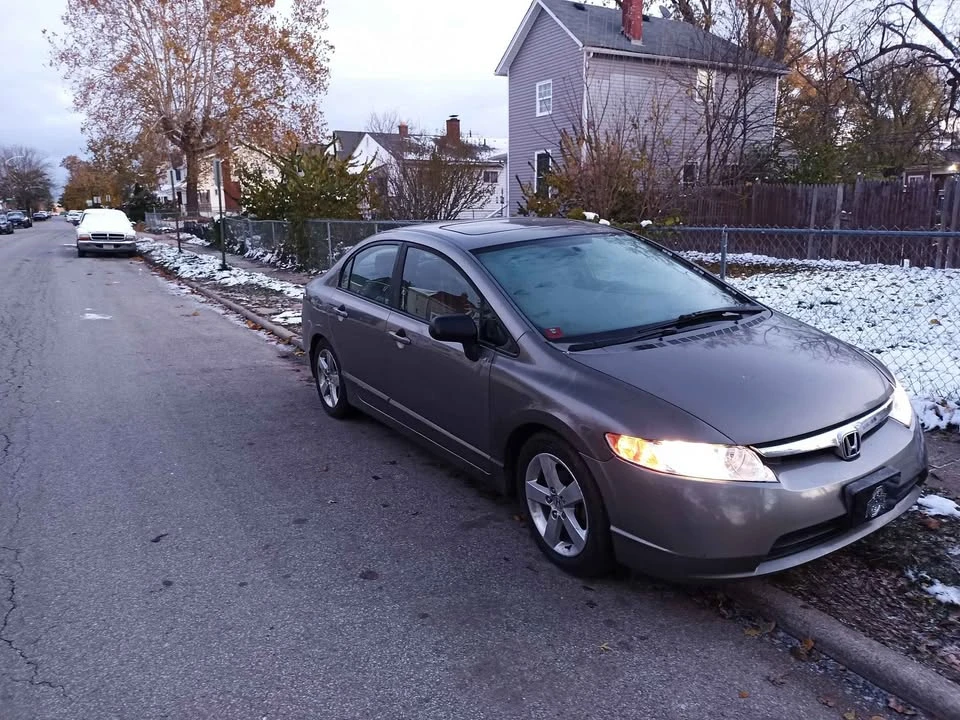 2007 Honda Civic 8th Gen - Image 3 of 5