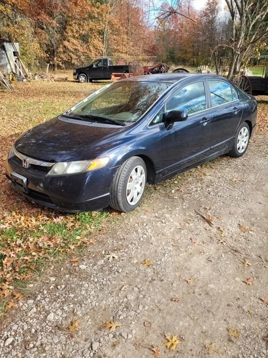 2007 Honda Civic 8th Gen - Image 3 of 3