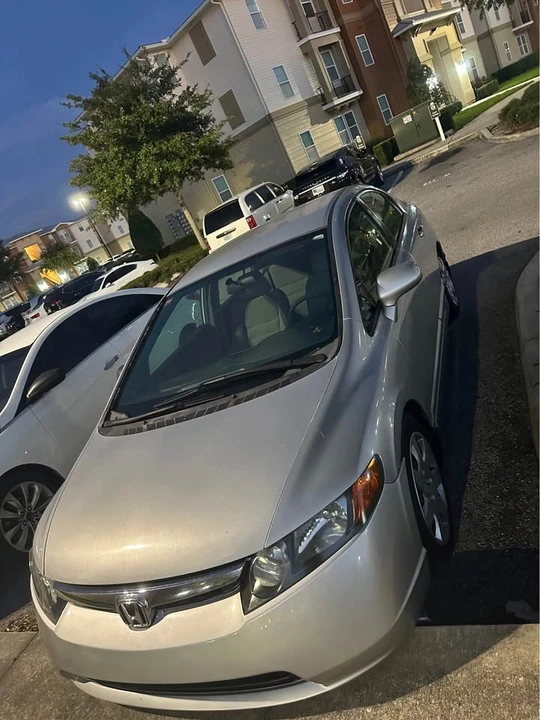 2007 Honda Civic 8th Gen - Image 4 of 4