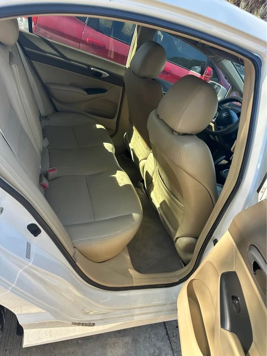 2007 Honda Civic 8th Gen - Image 9 of 11