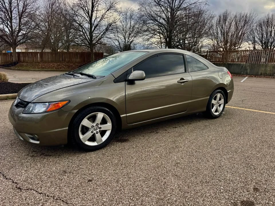 2007 Honda Civic 8th Gen - Image 6 of 9