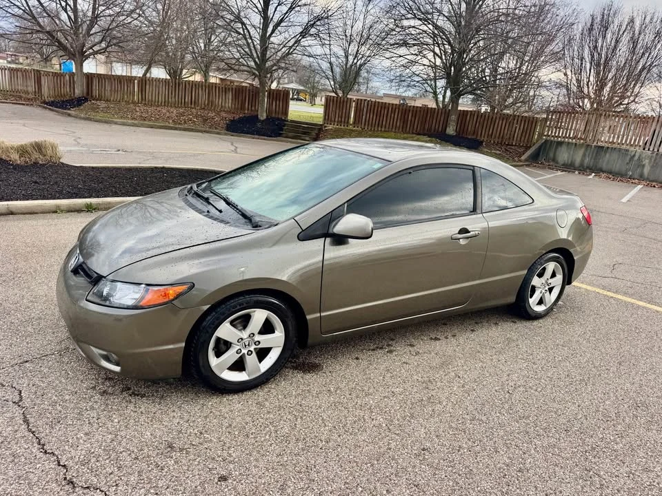2007 Honda Civic 8th Gen - Image 7 of 9